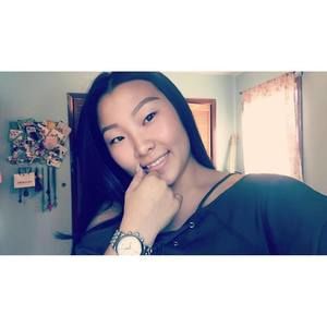 Meet your Posher, Evelyn